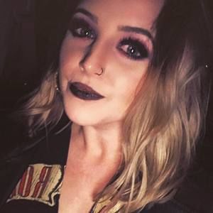 Meet your Posher, Harley